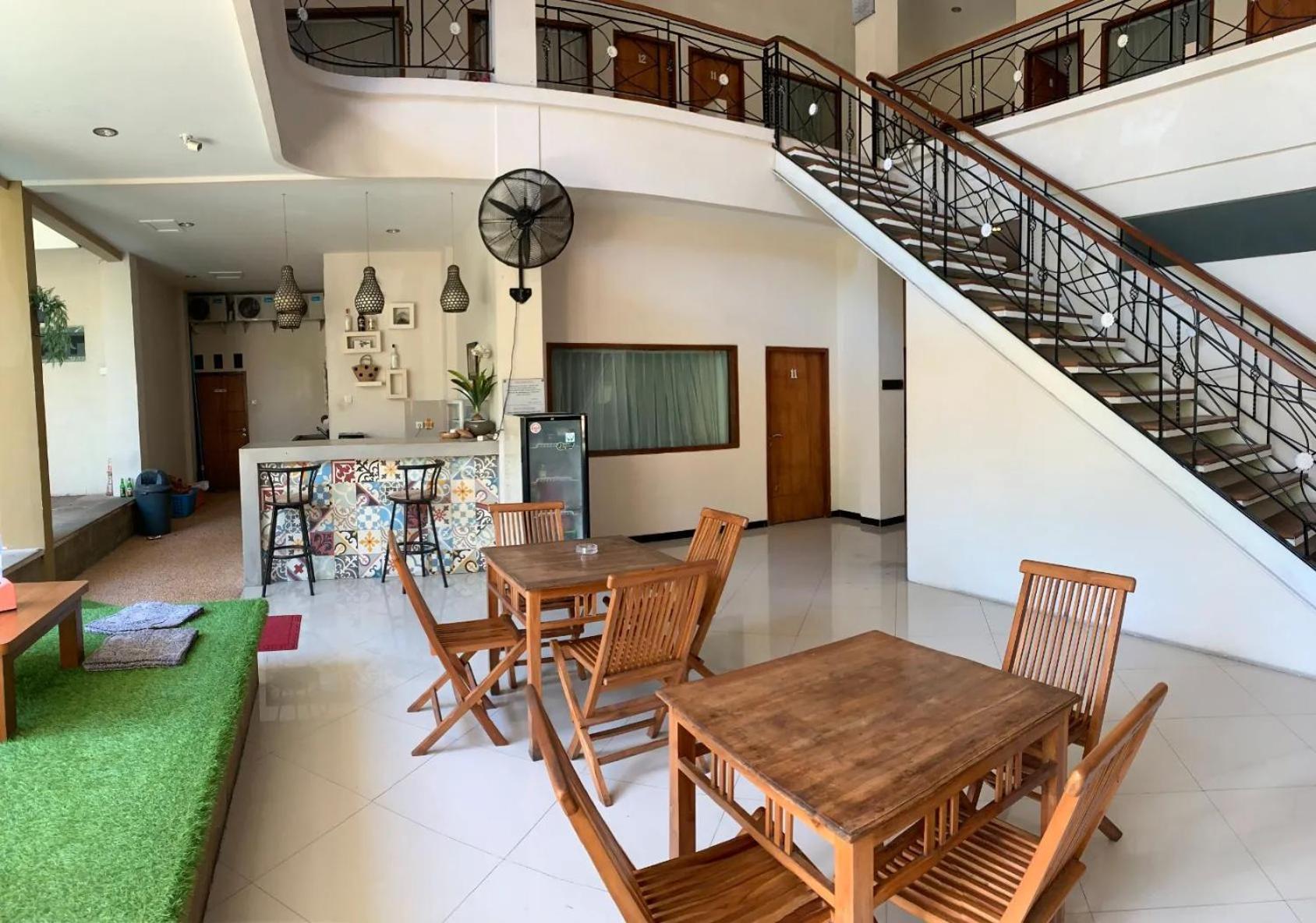 Kuta Suci Guesthouse المظهر الخارجي الصورة